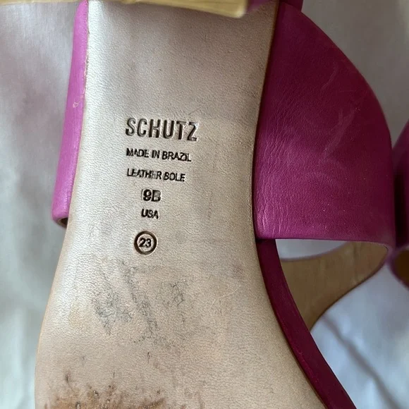 SCHUTZ Fuchsia Leather Thong Sandals - Picture 10 of 10